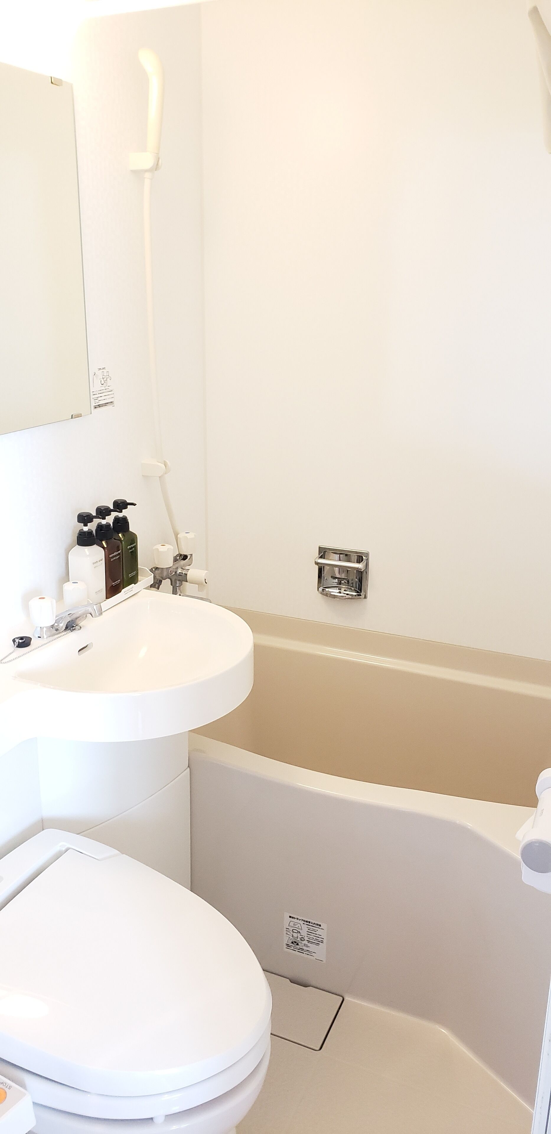 in-room safe, desk, free wifi, bed sheets