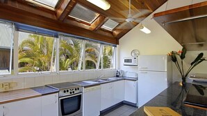 House, 3 Bedrooms | Private kitchen | Full-size fridge, microwave, oven, stovetop - A PERFECT STAY - Clarkes Beach Villa (Byron Bay)