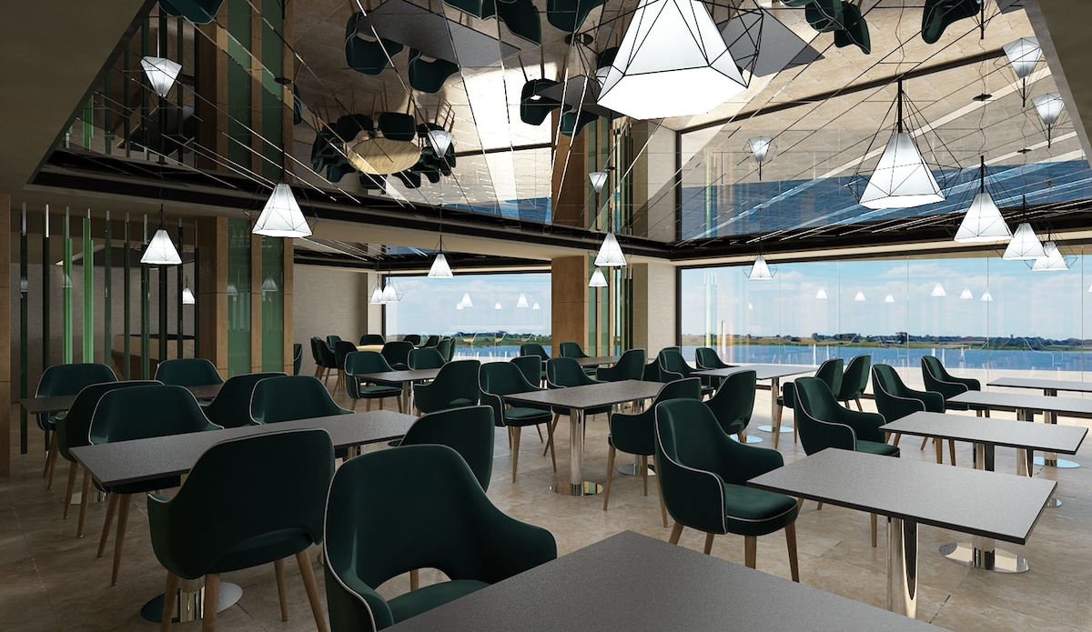 4 restaurants, breakfast served