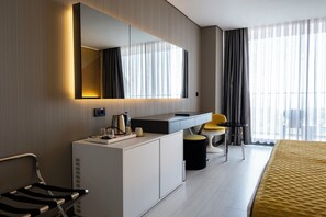Premium bedding, minibar, in-room safe, desk
