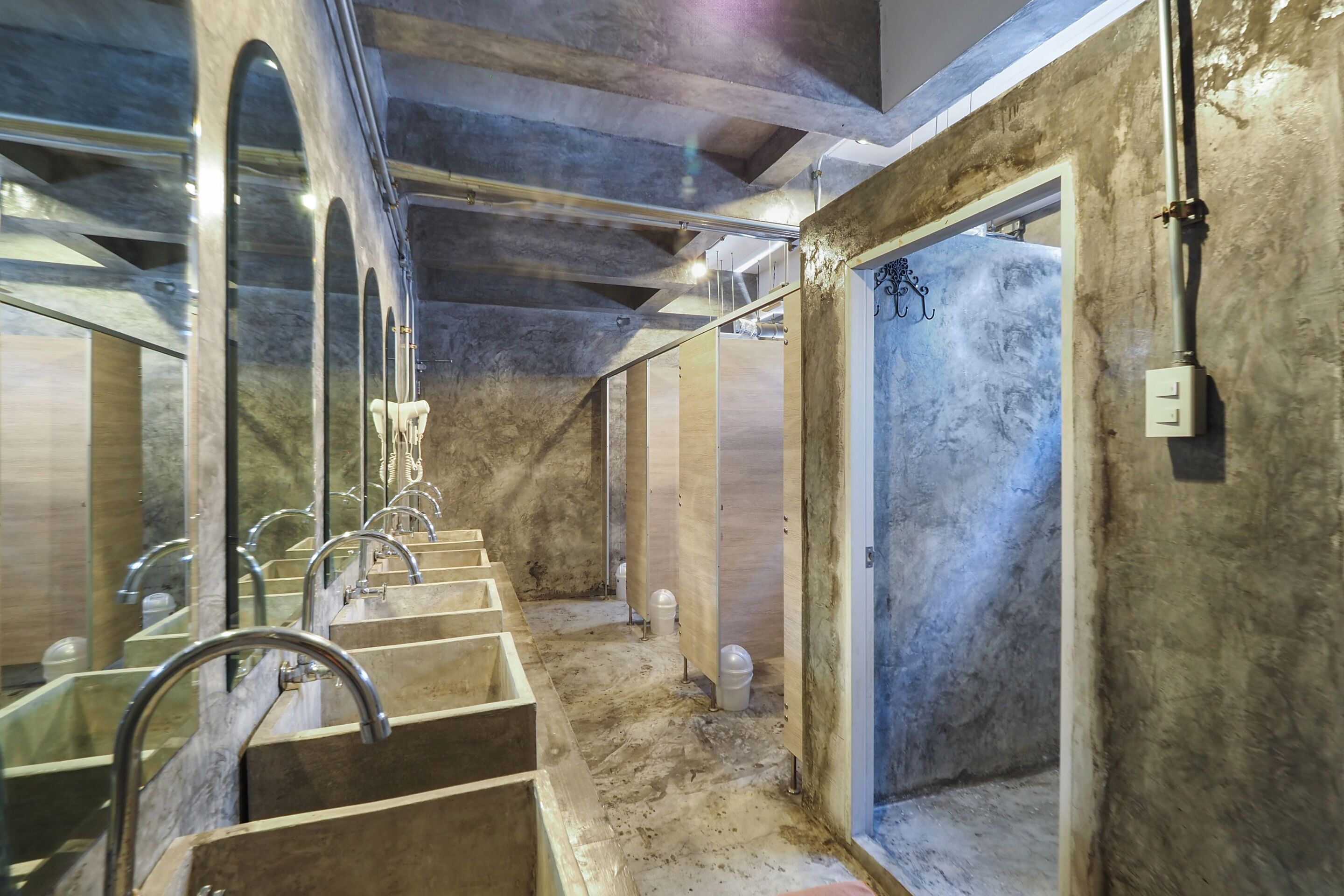 Photo - Super OYO 75332 Vm1 Hostel