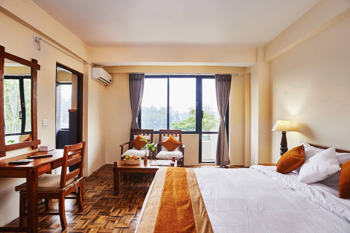 Schreibtisch, Bügeleisen/Bügelbrett, Zustellbetten, kostenloses WLAN