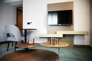 Deluxe Junior Suite | Room amenity - Tophane Suites (Istanbul)