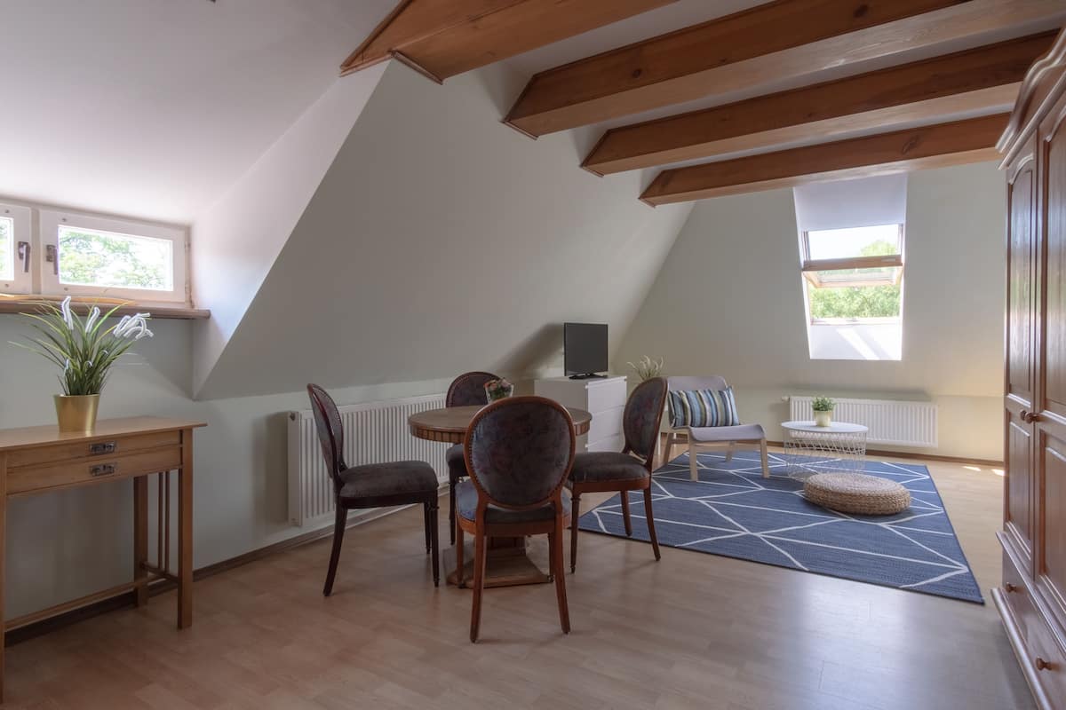 Vierpersoonskamer (No. 2) | Een strijkplank/strijkijzer, extra bedden, gratis wifi, beddengoed