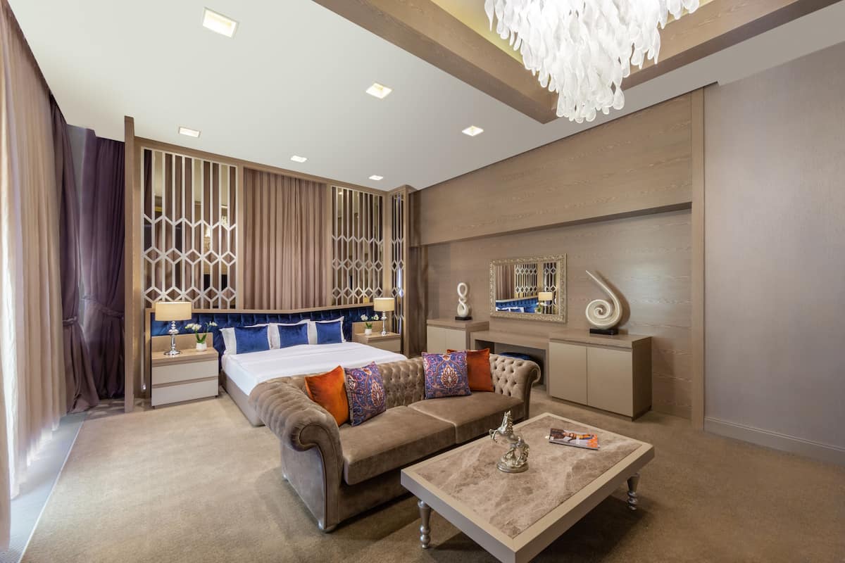Suite Royale | 3 chambres, minibar, coffres-forts dans les chambres
