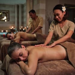 Sauna, hammam, hammam, soins corporels, salles de massage et de soins