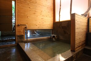 Tina de hidromasaje interior