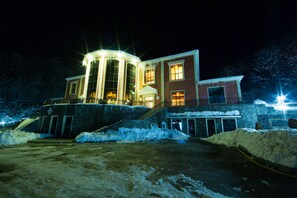 Front of property – evening/night