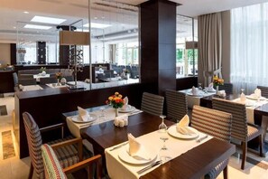 Breakfast, lunch and dinner served - Qafqaz Thermal & Spa Resort Hotel (Gabala)