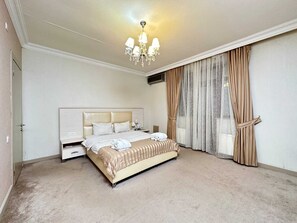 Junior Suite | Premium bedding, in-room safe, soundproofing, iron/ironing board -  Qebele Yeddı Gozel Hotel (Gabala)