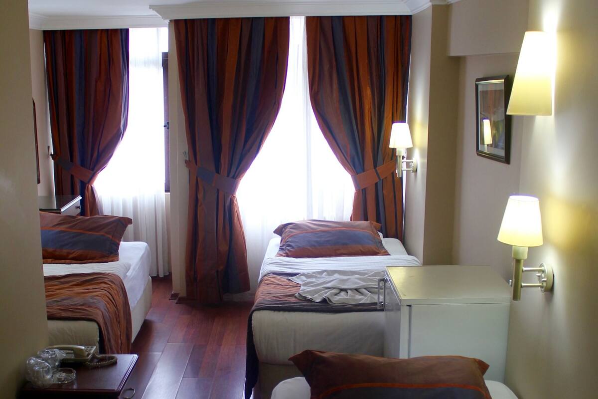 Triple Room
