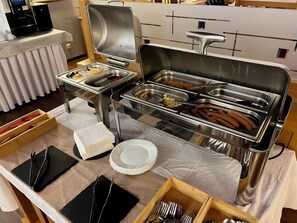 Free buffet breakfast