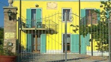 Façade de l’hébergement