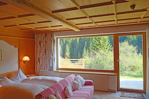 开间, 简易厨房, 山景 (Self Catered) | 客房景观