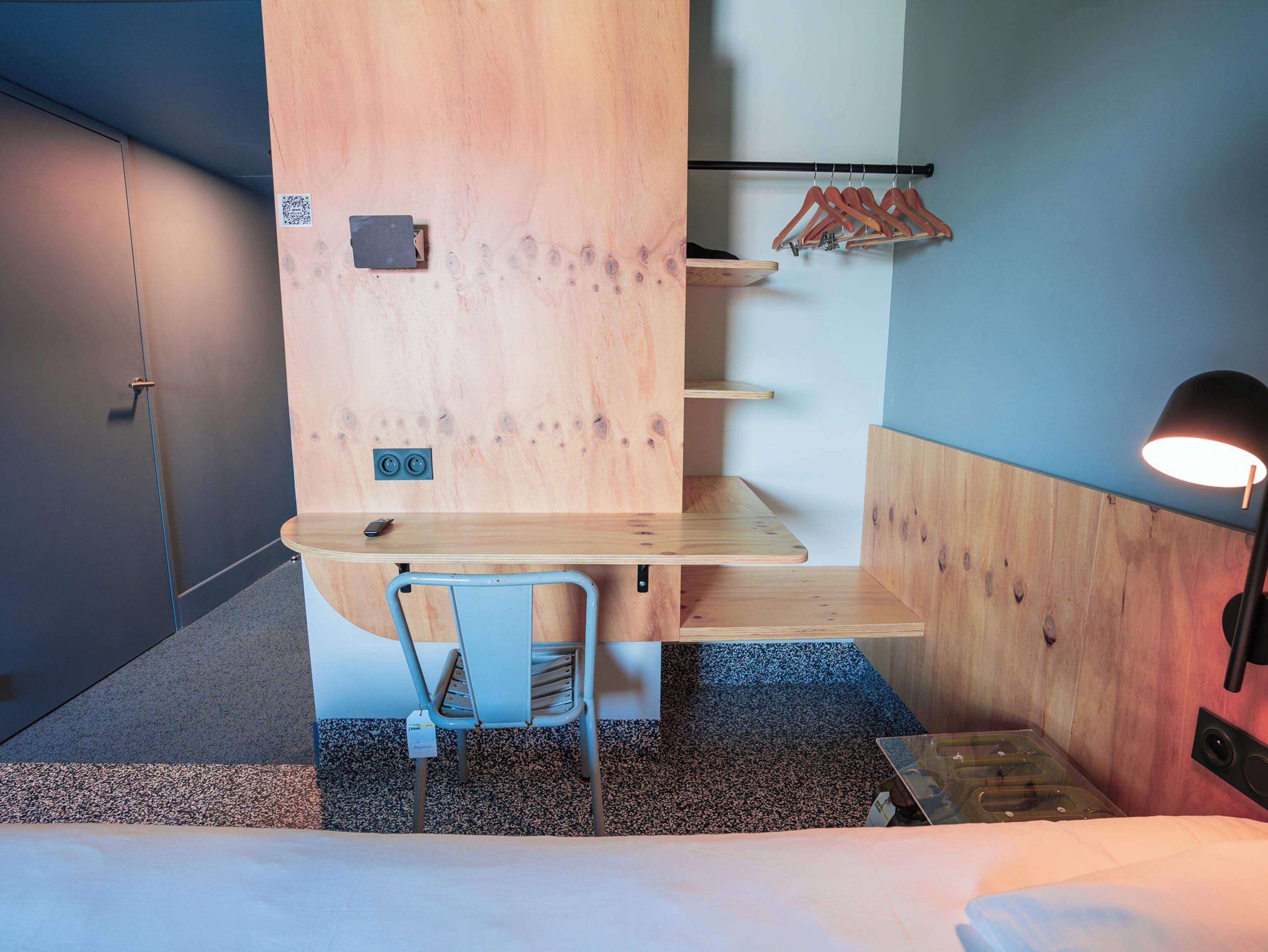 room, 2 single beds (pop) | desk, blackout curtains, free cots/infant beds, free wifi