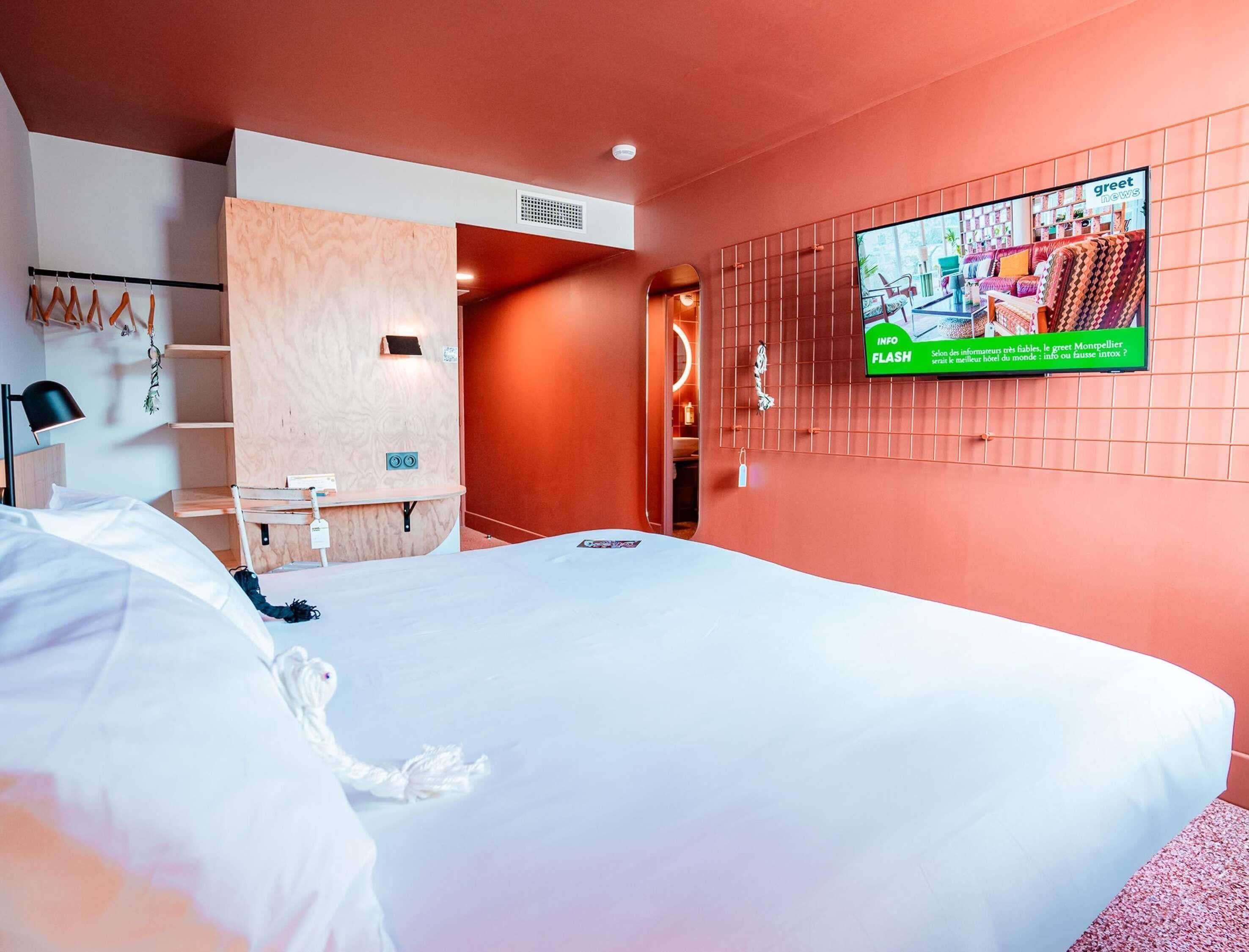 Chambre Double, 1 lit double (POP Room) | Bureau, rideaux occultants, lits bébé (gratuits), Wi-Fi gratuit