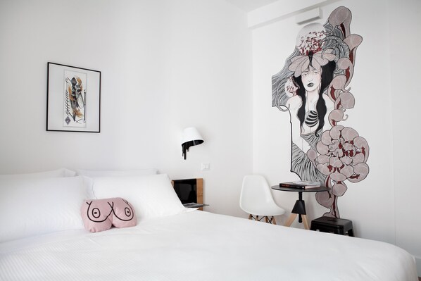 Superior Room, 1 King Bed, Terrace