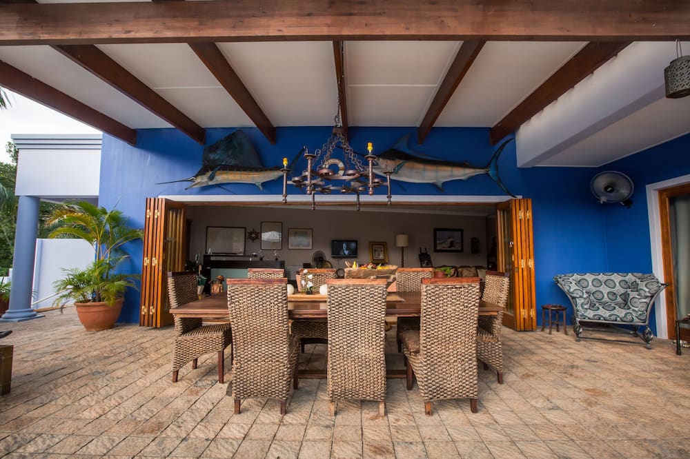 Turtle Bay Lodge