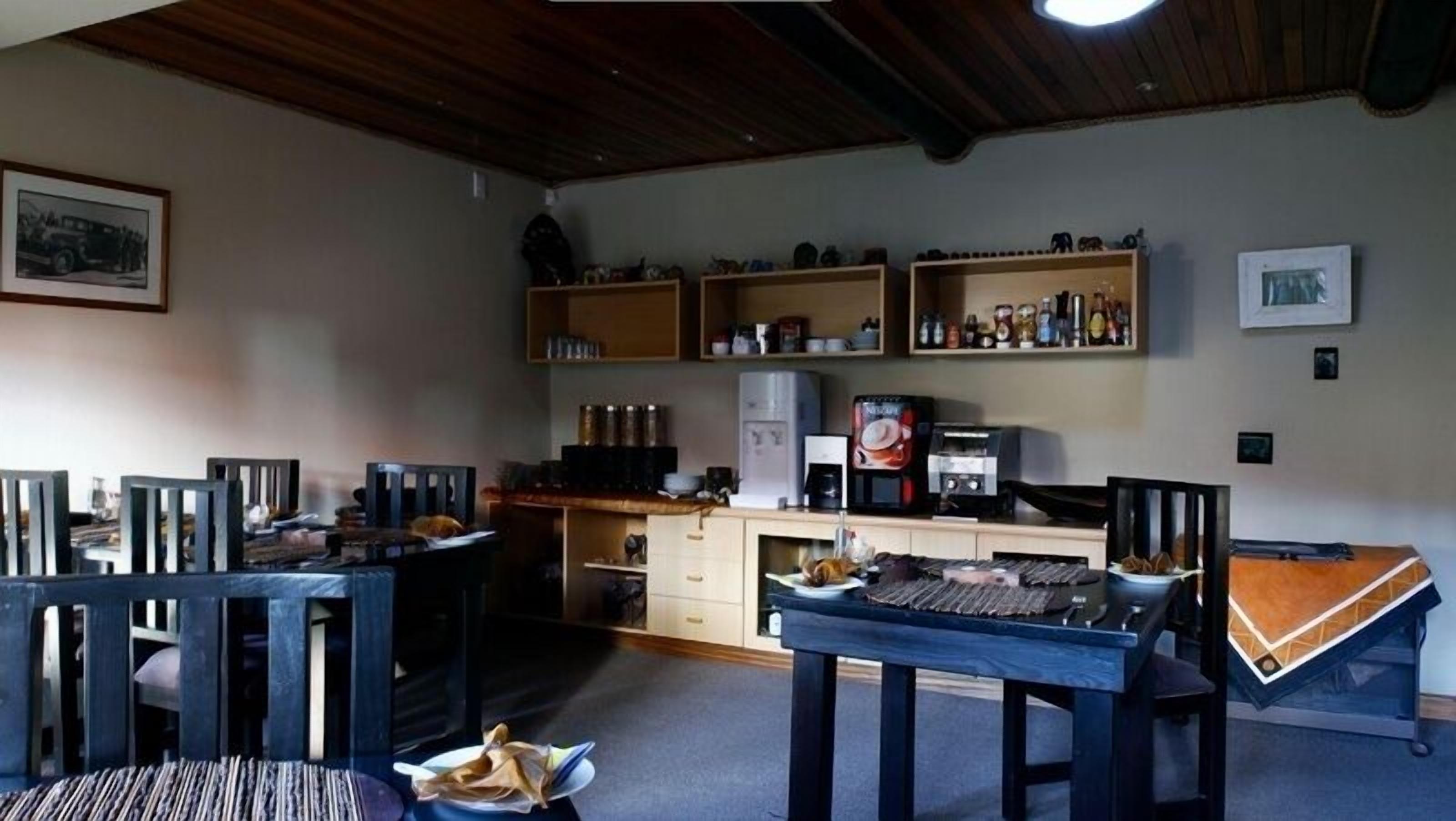 Café da manhã inglês grátis todos os dias