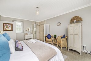 Romantic Studio, 1 Bedroom, Garden Area | Premium bedding, Select Comfort beds, individually decorated