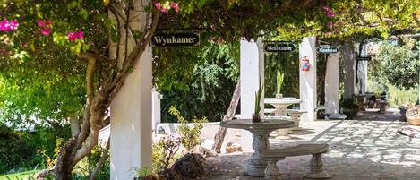 Double Room - Wynkamer | Bar mini, peti besi dalam bilik, dihias secara berasingan