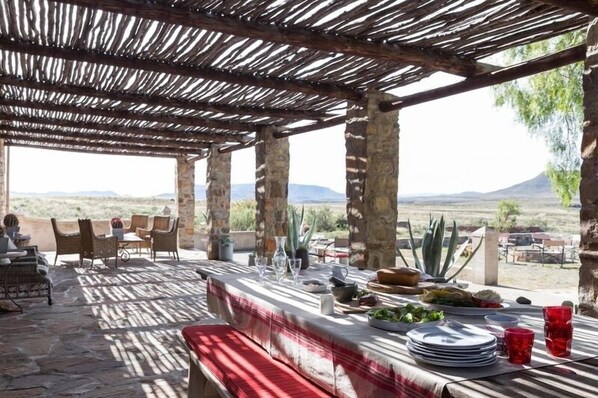 House, 4 Bedrooms (Klip) | Terrace/patio - Sneeuberg Nature Reserve (Nieu-Bethesda)