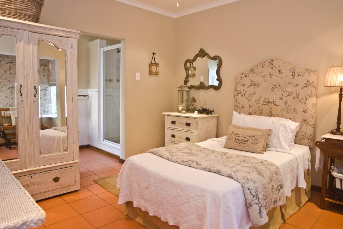 Rollaway beds