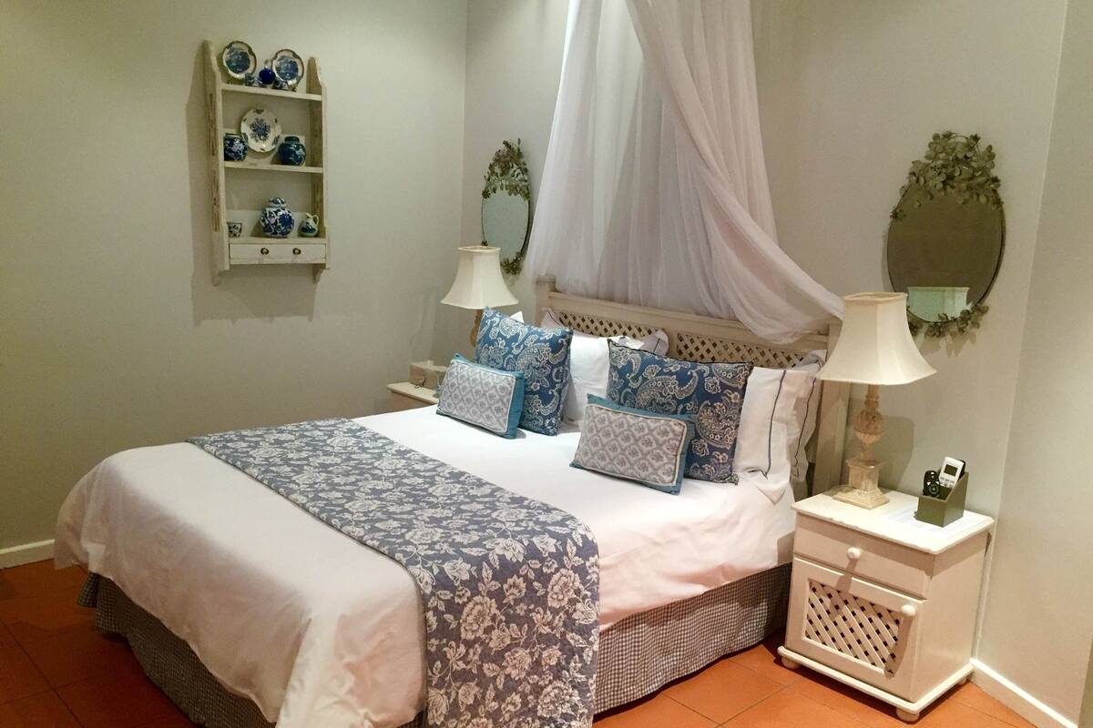 Rollaway beds