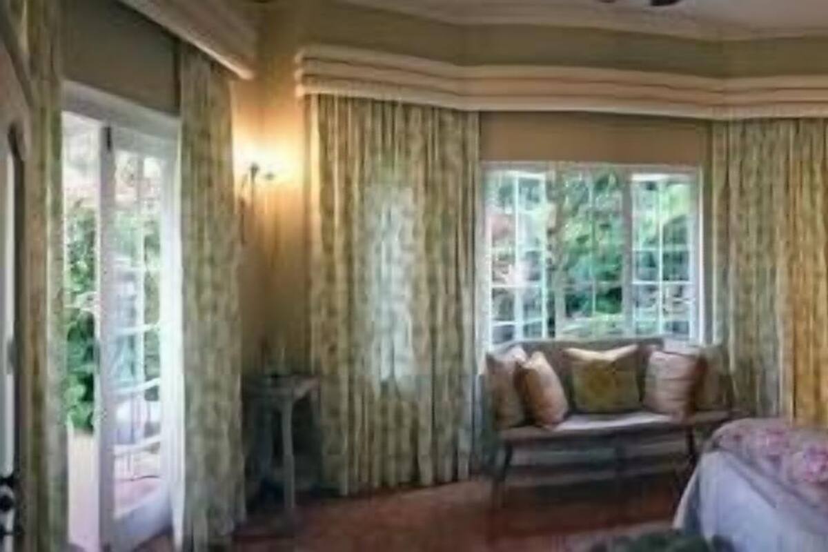 Rollaway beds