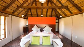 Chalet, 1 Bedroom | Premium bedding, down duvets, individually decorated