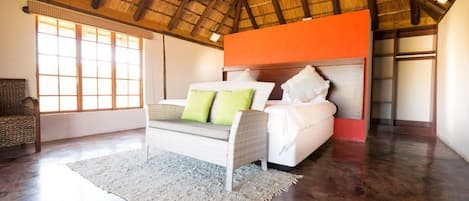 Chalet, 1 slaapkamer | Luxe beddengoed, donzen dekbedden, individueel gedecoreerd