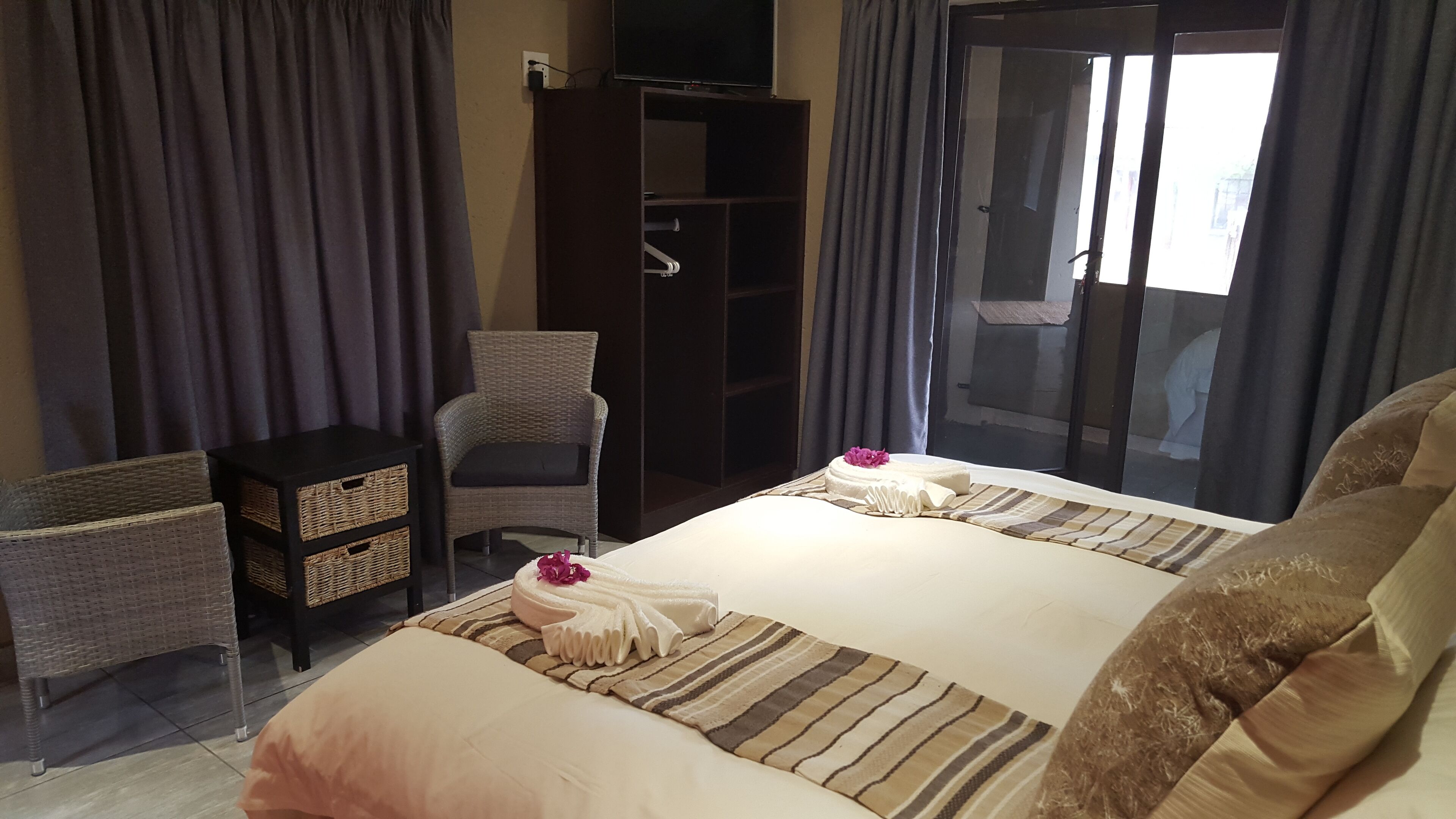 family chalet | premium bedding, down duvets, individually decorated