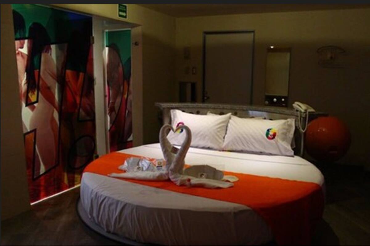 Deluxe Room | Free WiFi, bed sheets
