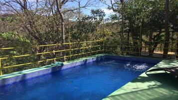 Alberca al aire libre
