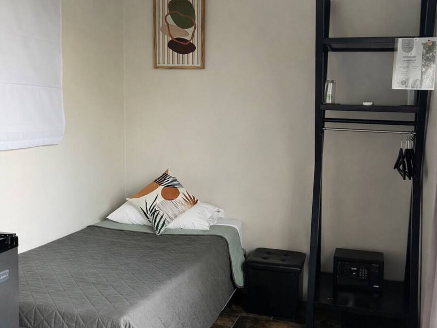 Shipping Container Triple room with Terrace Garden view