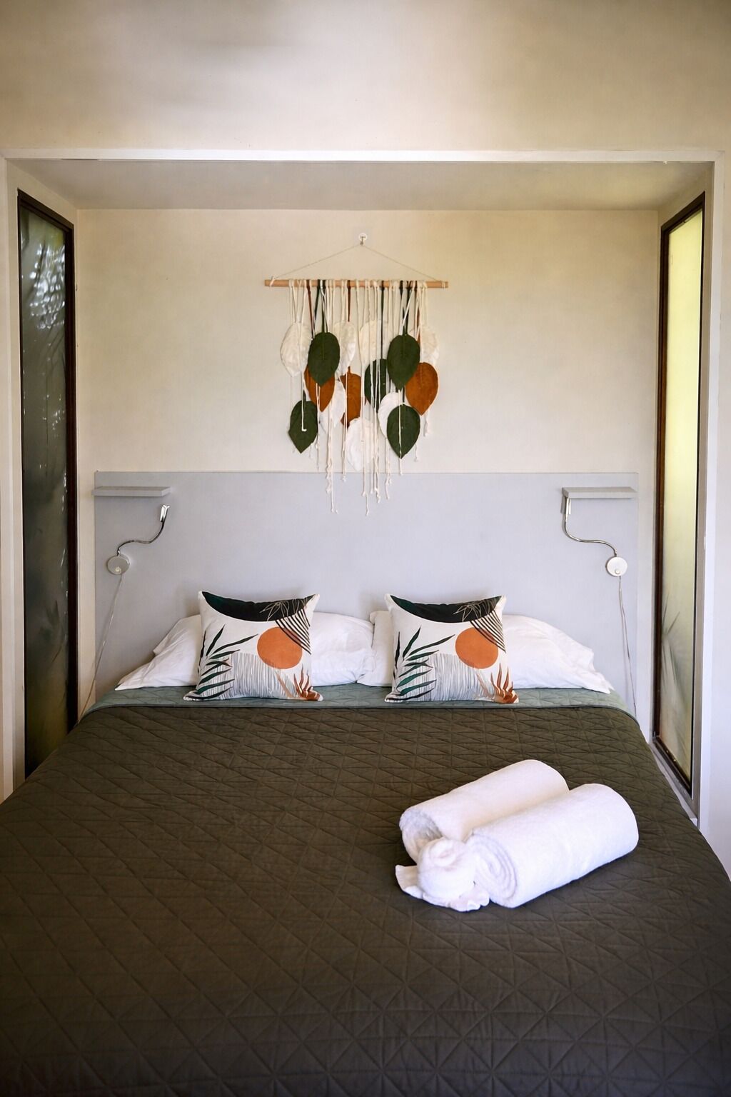 Lakens van Egyptisch katoen, donsdekens, pillowtop-bedden, een minibar