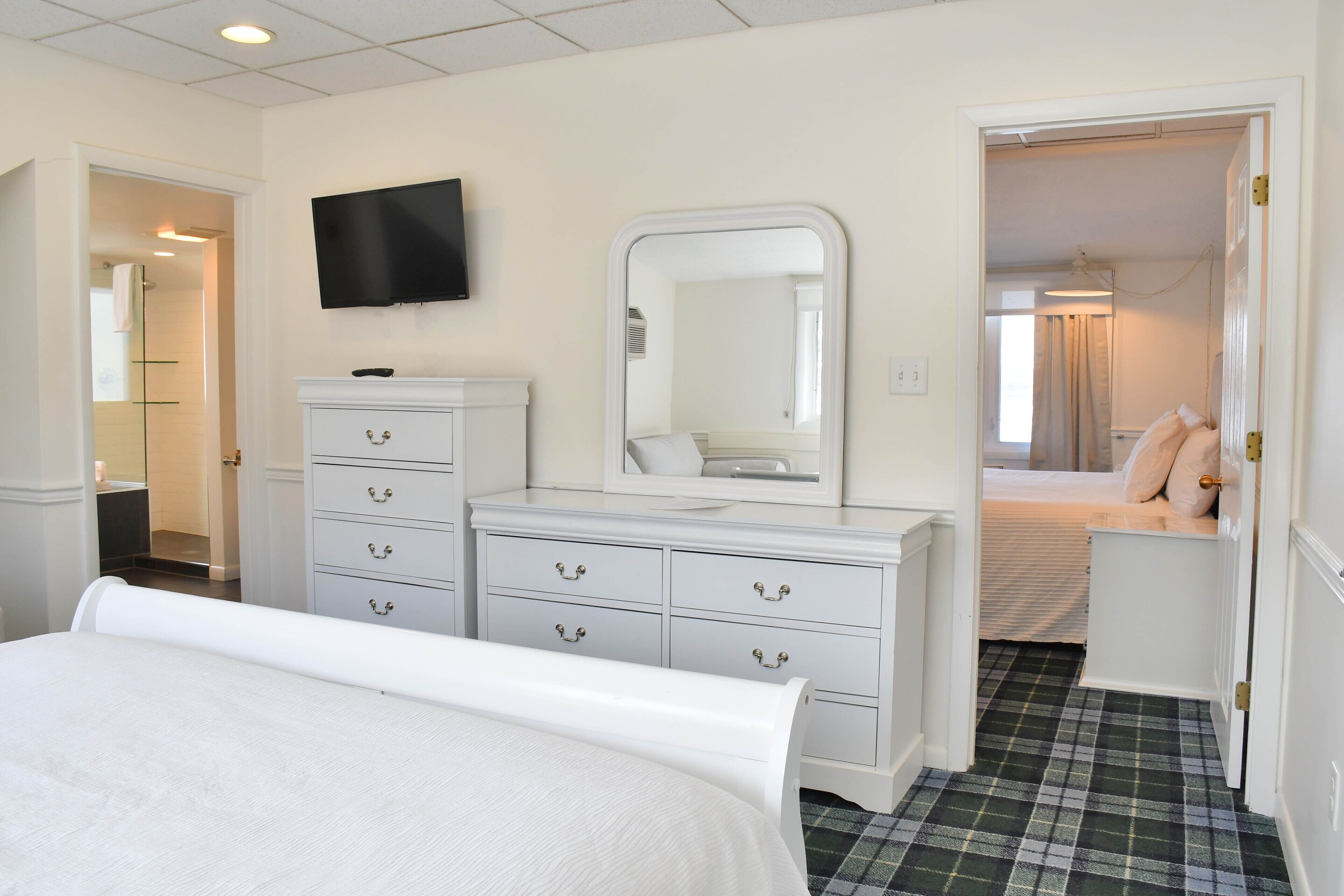 junior suite | 1 bedroom, hypo-allergenic bedding, down duvets, blackout curtains