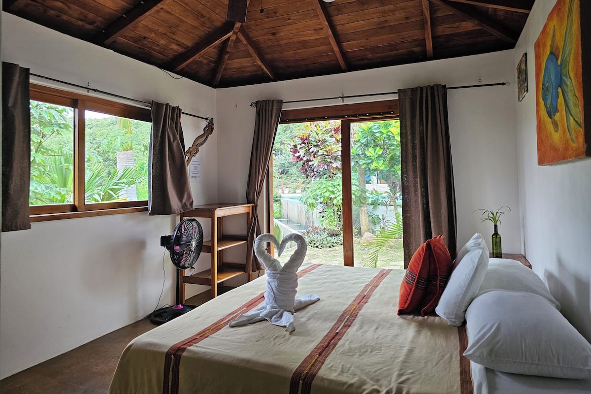 Junior Cabin, 1 Queen Bed, Balcony, Bay View | Individually decorated, individually furnished, desk, free WiFi