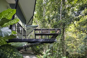 Standard Bungalow, 1 King Bed, Balcony, Mountain View (Cabecar) | Balcony - Yabá Chiguí Lodge (Ciudad Cortés)
