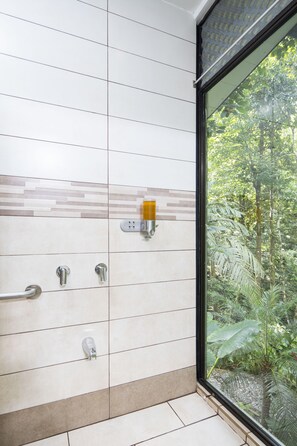 Standard Bungalow, 1 King Bed, Balcony, Mountain View (Brunka) | Bathroom shower