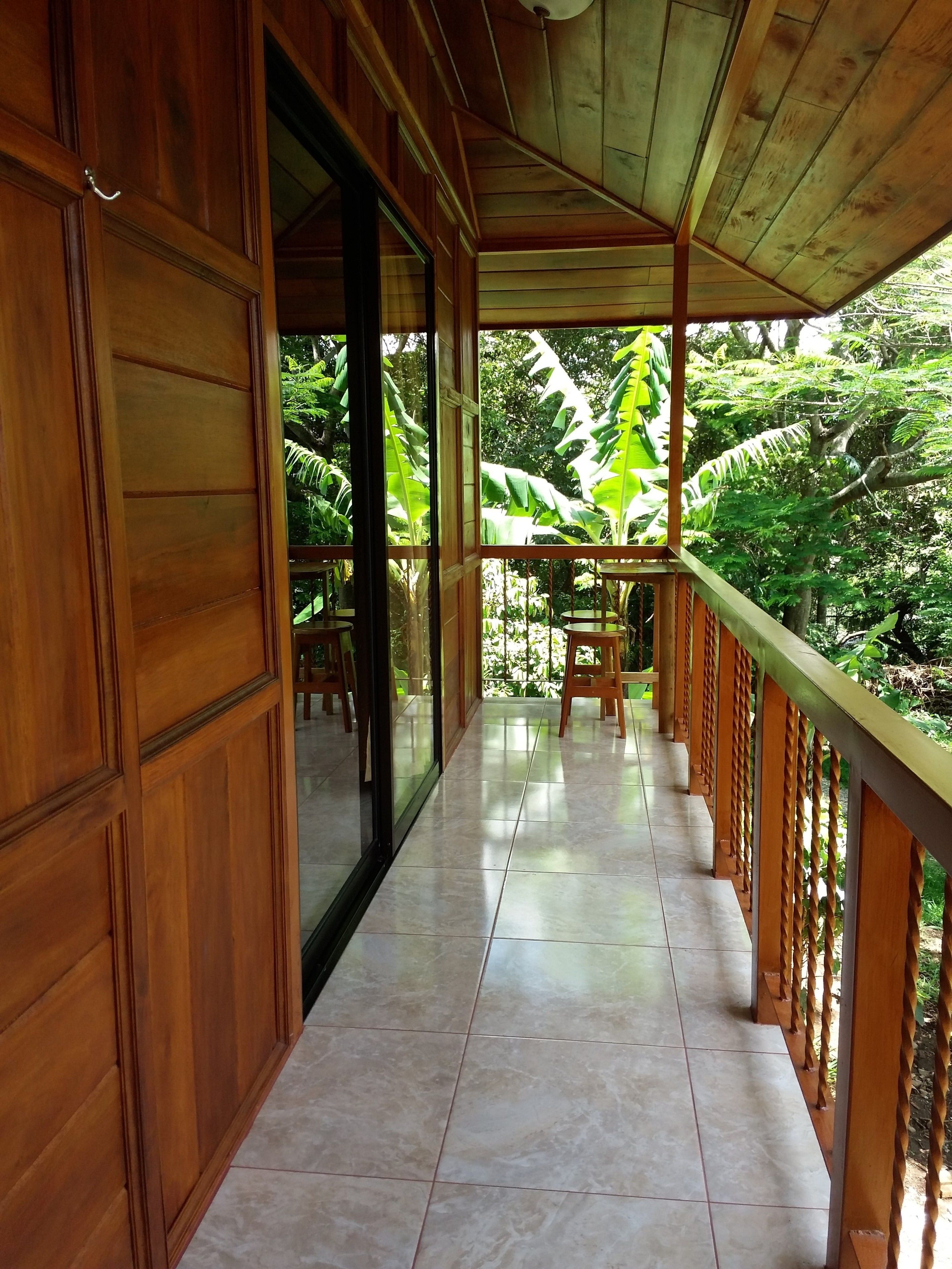 傳統小屋, 陽台 | 陽台