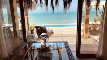 Biệt thự Exclusive, 2 phòng ngủ, hồ bơi riêng, quang cảnh biển | Bếp riêng | Tủ lạnh, bếp nấu, dụng cụ pha cà phê/trà, ấm điện
