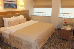 Minibar, Zimmersafe, kostenloses WLAN