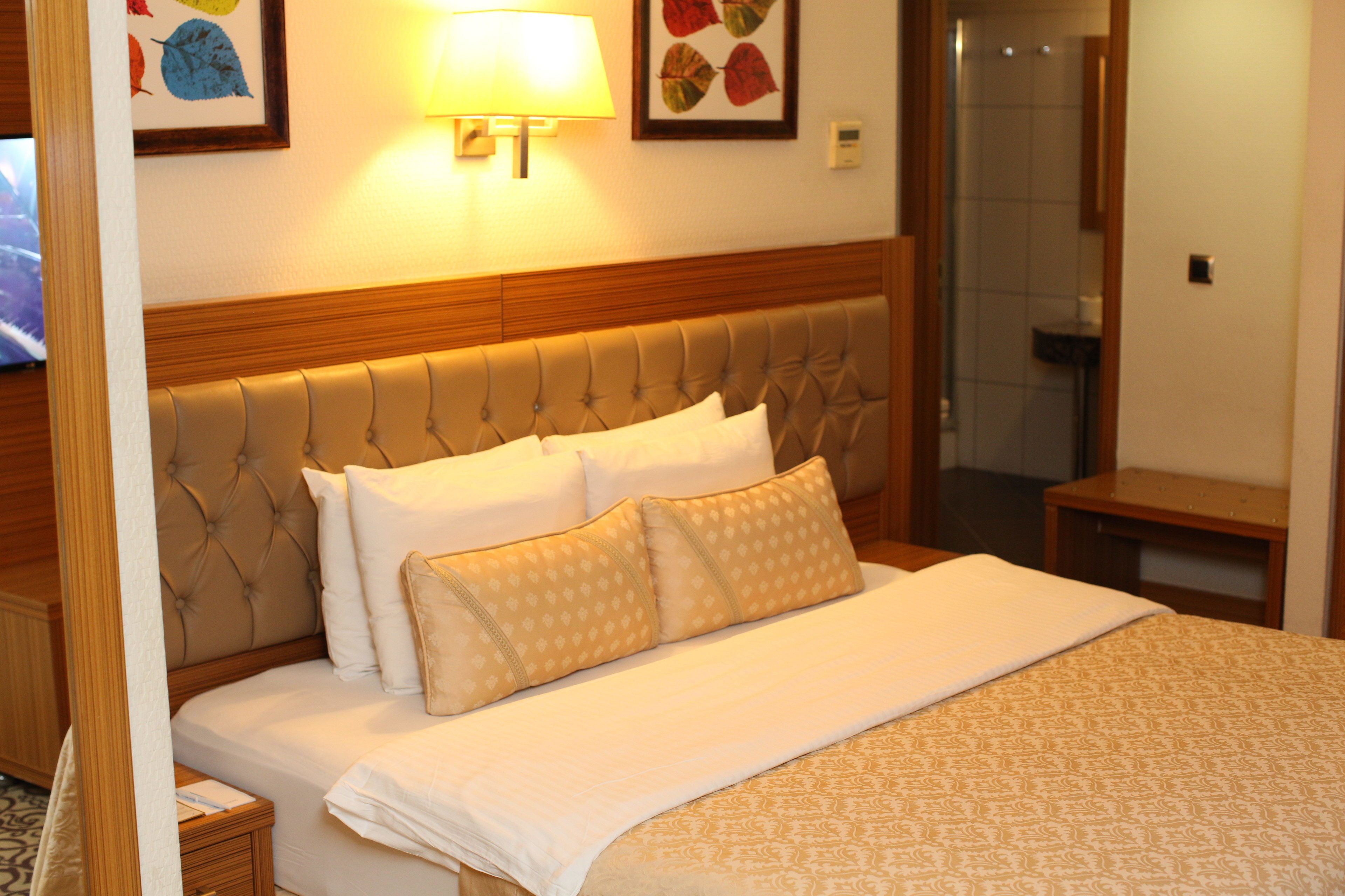 minibar, in-room safe, free wifi