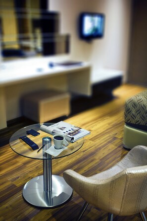 LCD TV - Edis Premier Hotel (Adana)