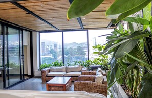 豪華雙人房, 熱水浴缸 | 露台/庭院