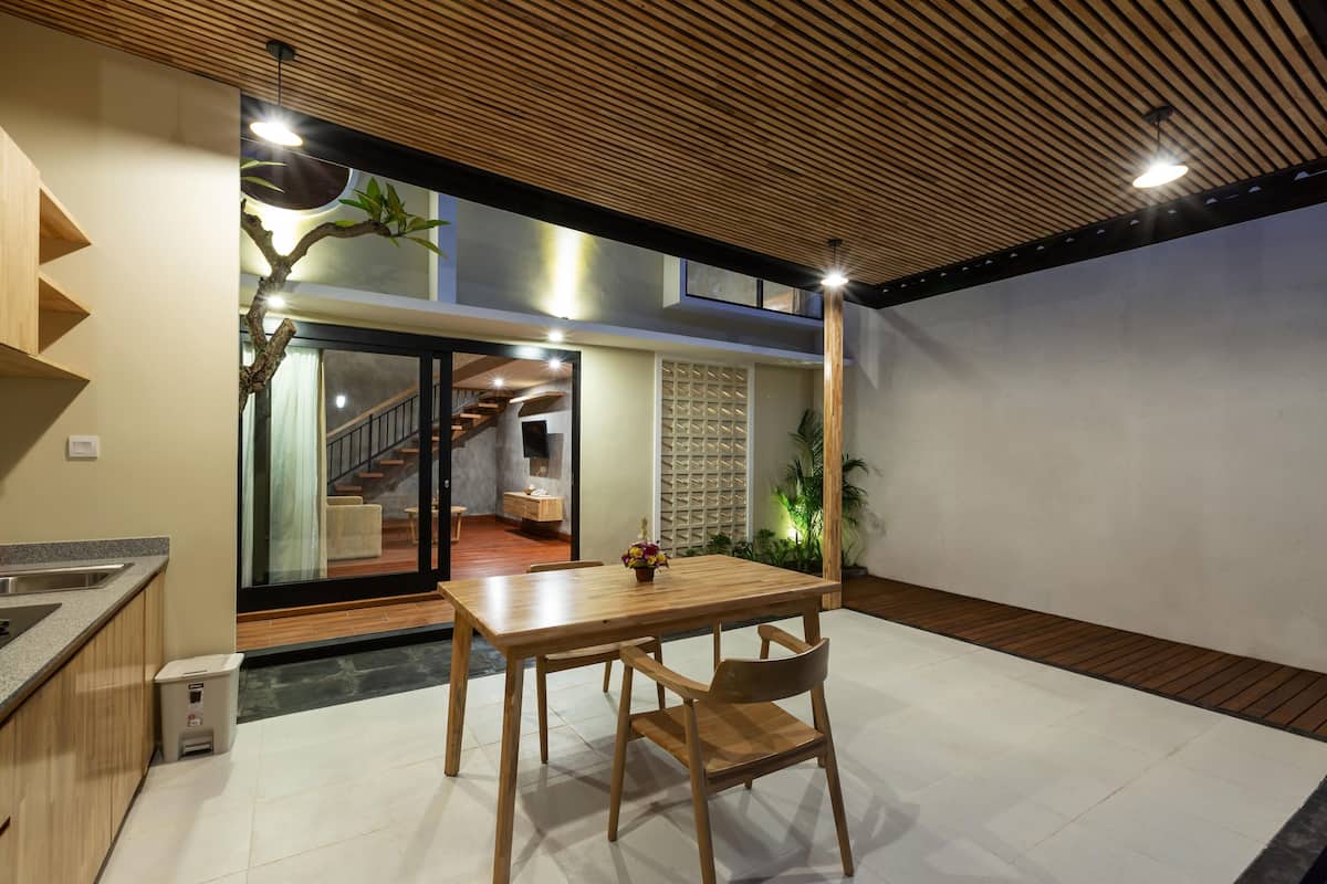 Signature Villa, 1 Bedroom | 1 bedroom, minibar, in-room safe, individually decorated