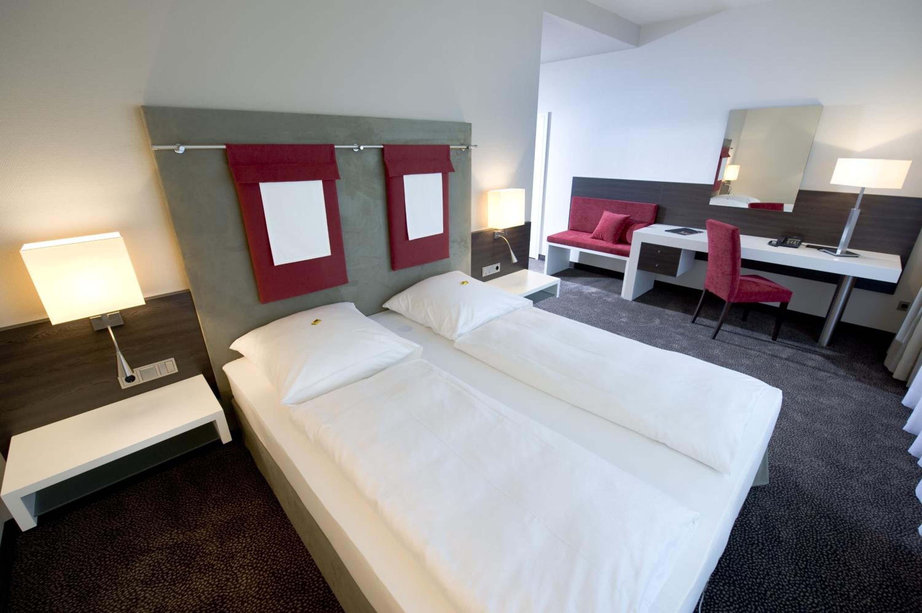 1 bedroom, minibar, in-room safe, desk