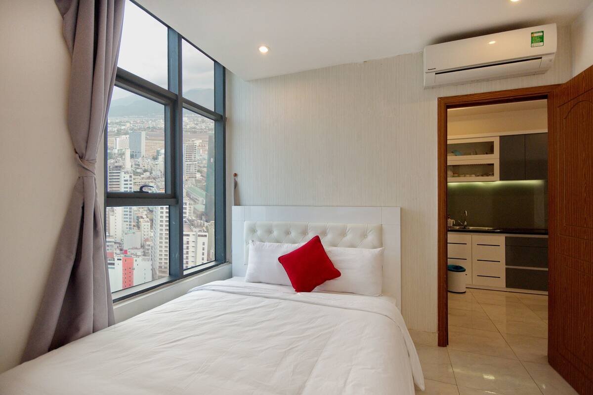 อีโคโนมีอพาร์ทเมนท์, 1 ห้องนอน, วิวเมือง | 1 ห้องนอน, เครื่องนอนระดับพรีเมียม, มินิบาร์, ตู้นิรภัยในห้องพัก