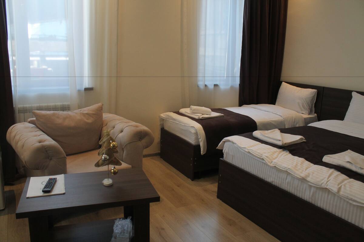 Suite | Egyptian cotton sheets, premium bedding, Select Comfort beds, minibar